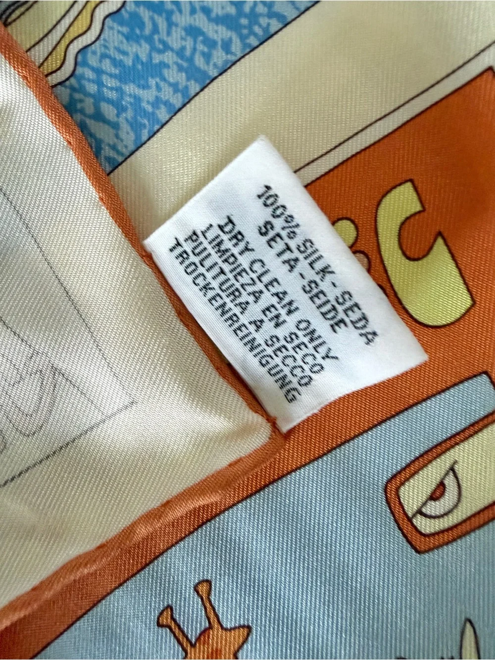 Hermes Est Bien Ici Scarf - 90’ new